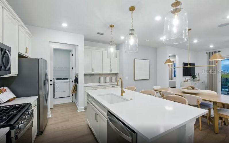 Image 4 of 20 For 4621 Gardner Street