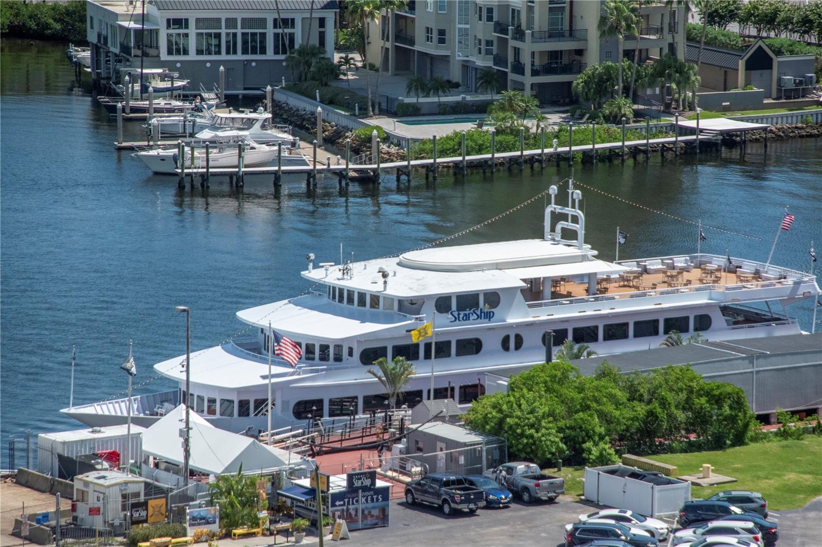 Image 55 of 76 For 1209 Cumberland Avenue 1701