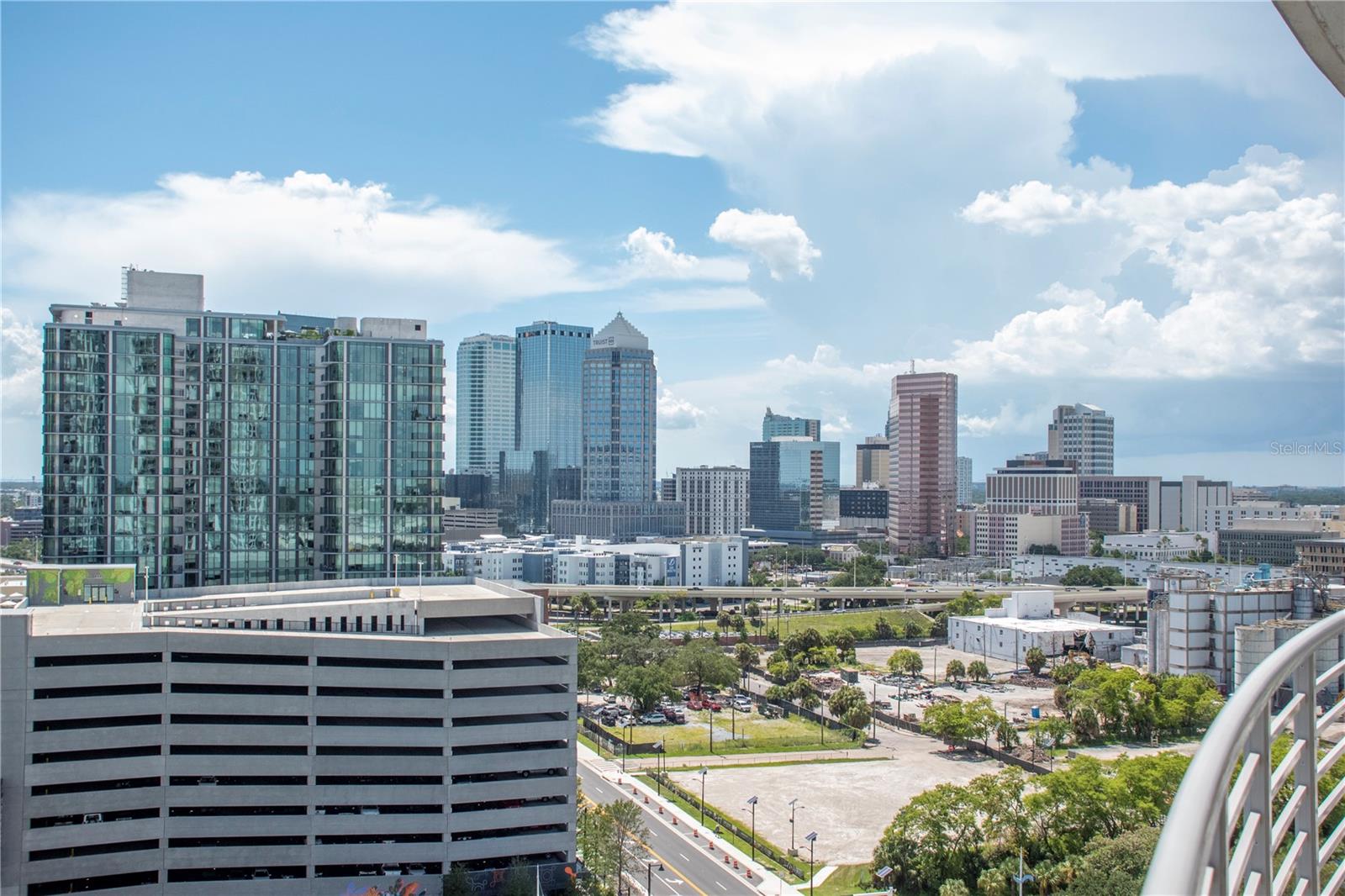 Image 75 of 76 For 1209 Cumberland Avenue 1701