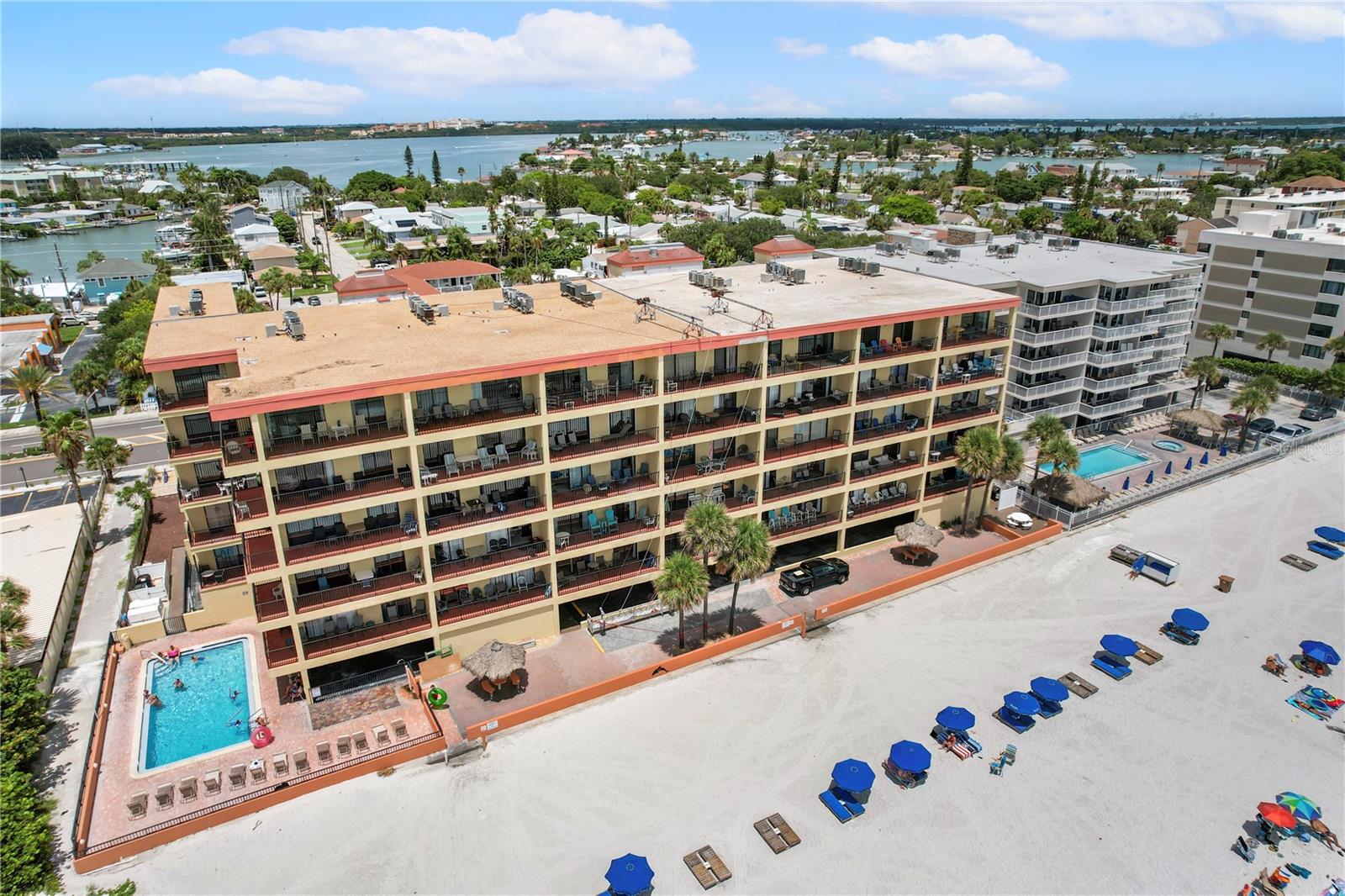 Image 32 of 45 For 14710 Gulf Boulevard 103