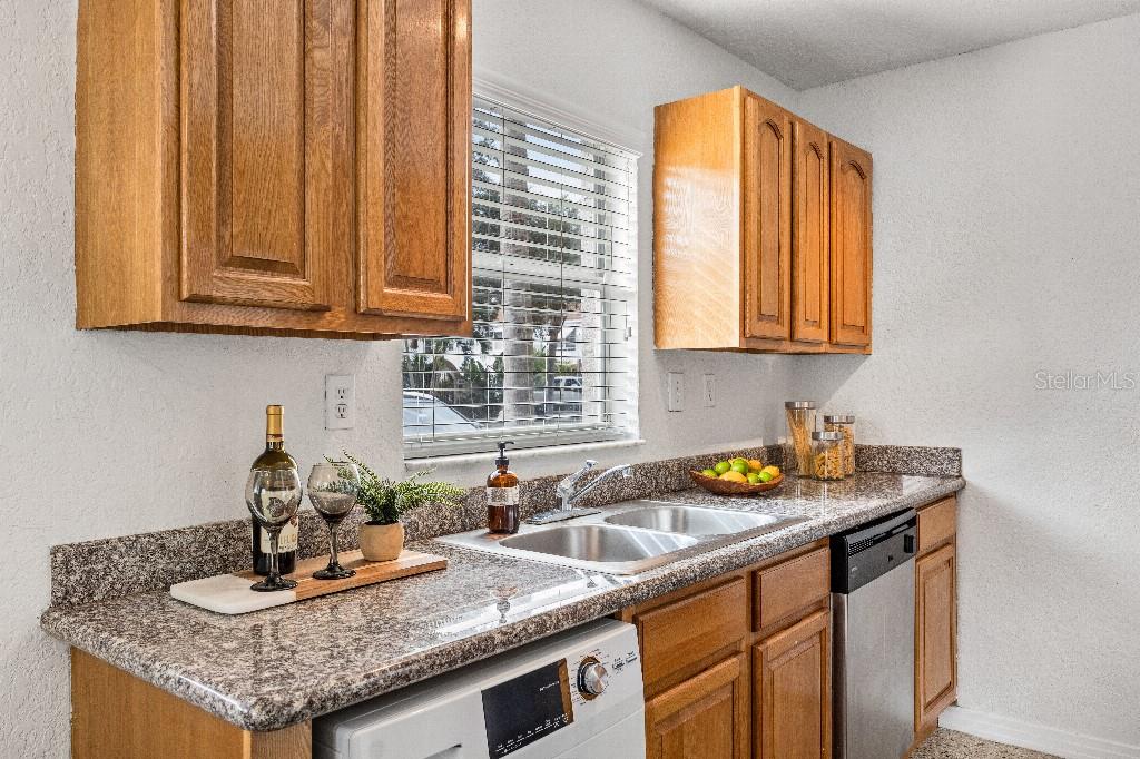 Image 13 of 25 For 212 Church Avenue 211