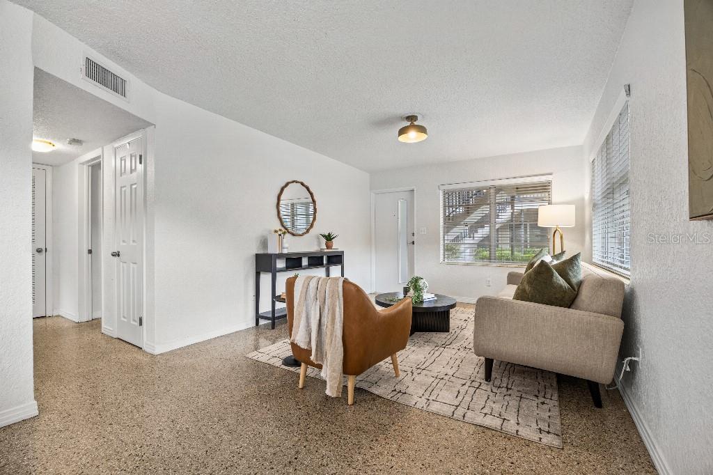 Image 6 of 25 For 212 Church Avenue 211