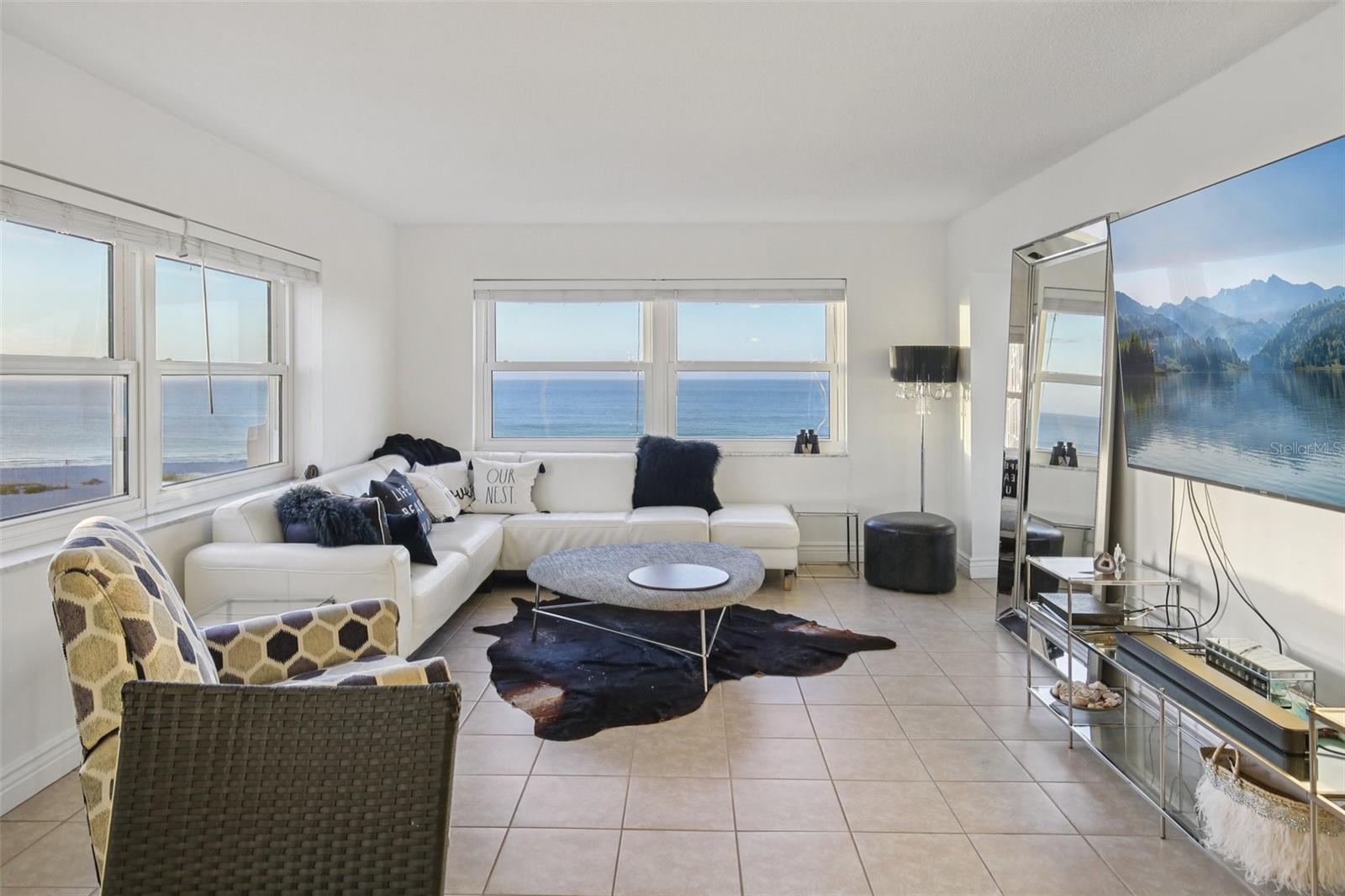 Image 5 of 26 For 1270 Gulf Boulevard 701