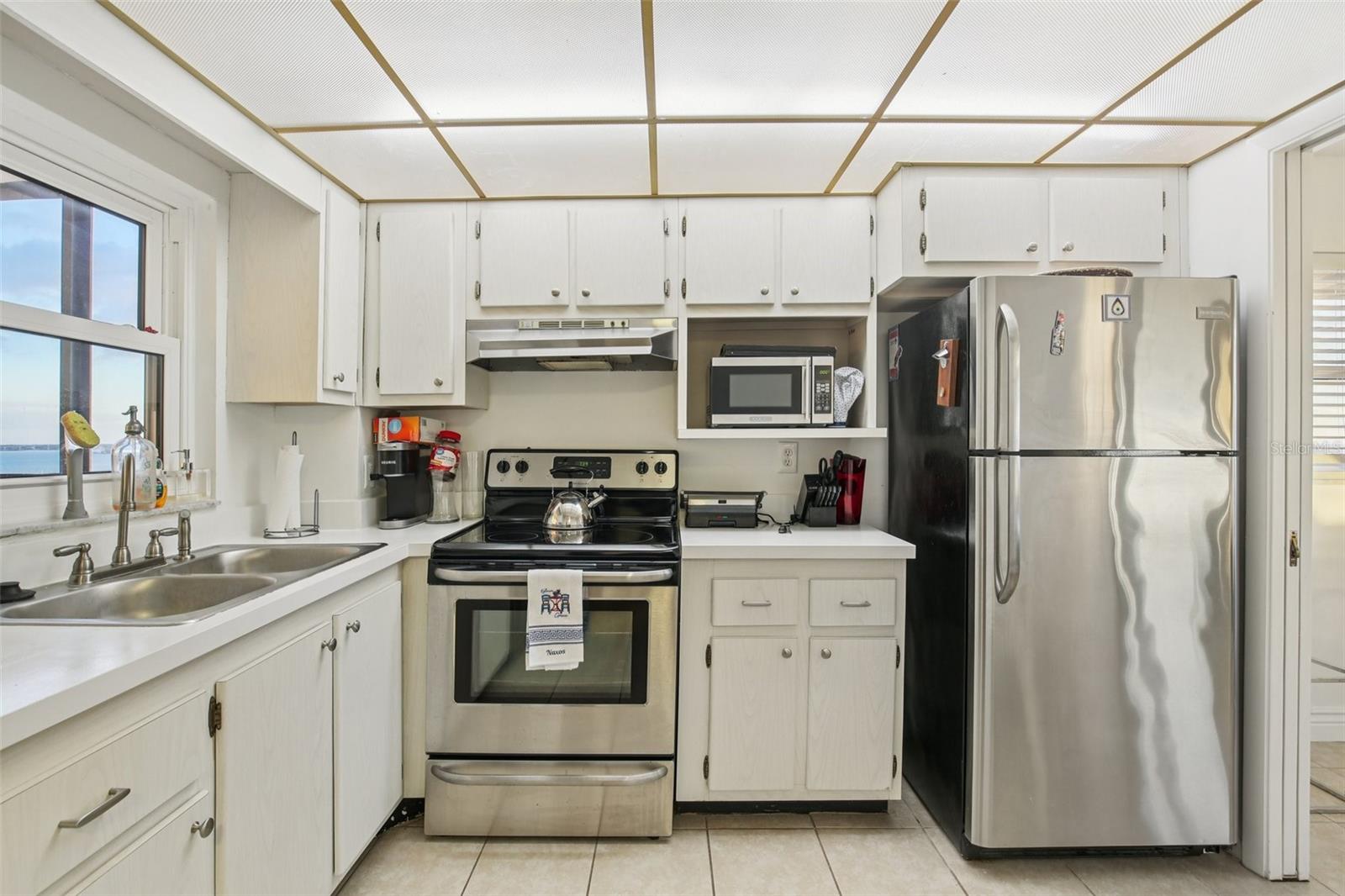 Image 7 of 26 For 1270 Gulf Boulevard 701