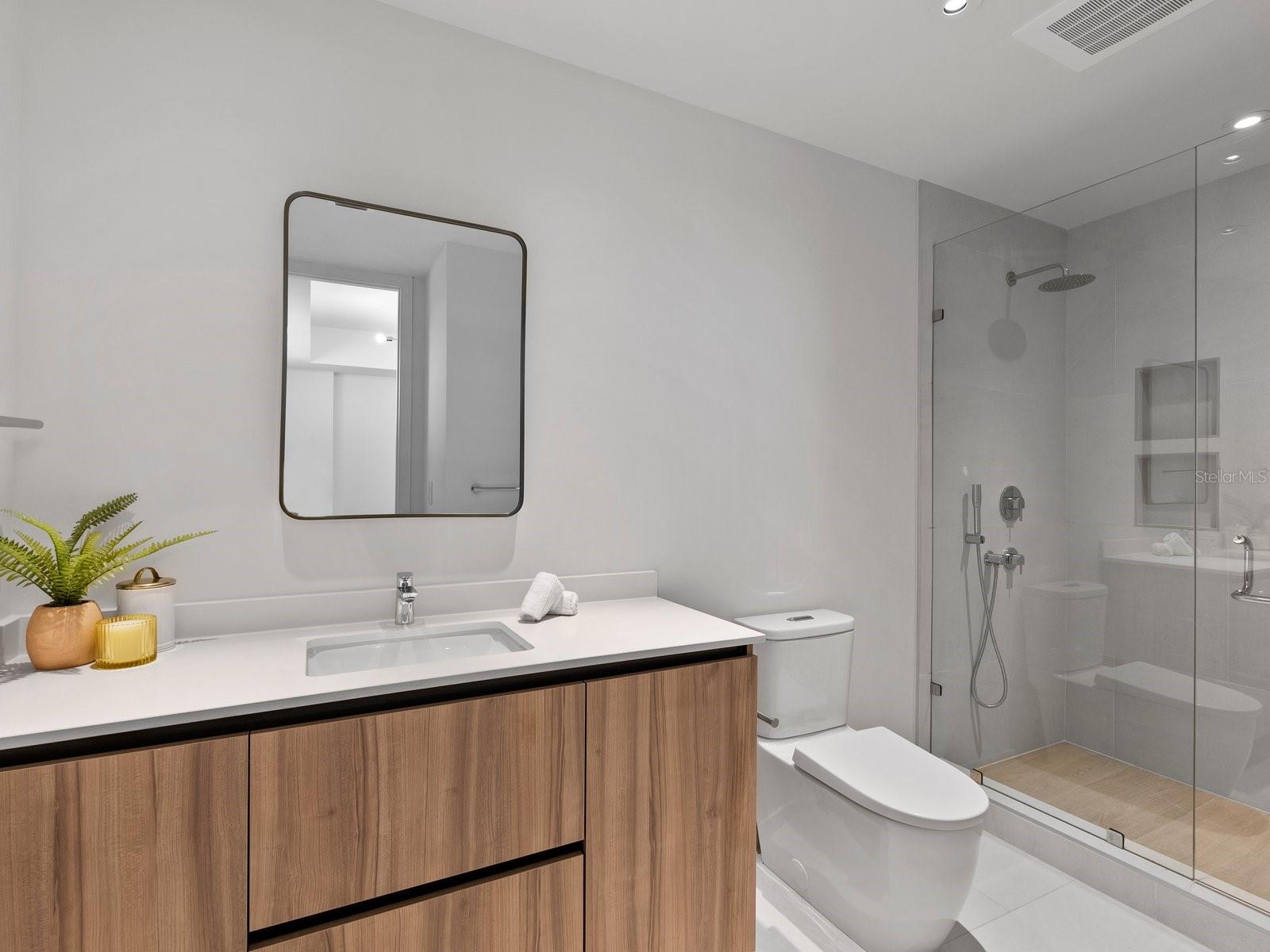 Image 27 of 27 For 1020 Sunset Point Road 410