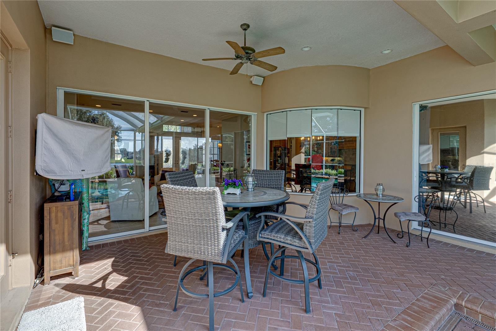 Image 70 of 94 For 34052 Americana Avenue