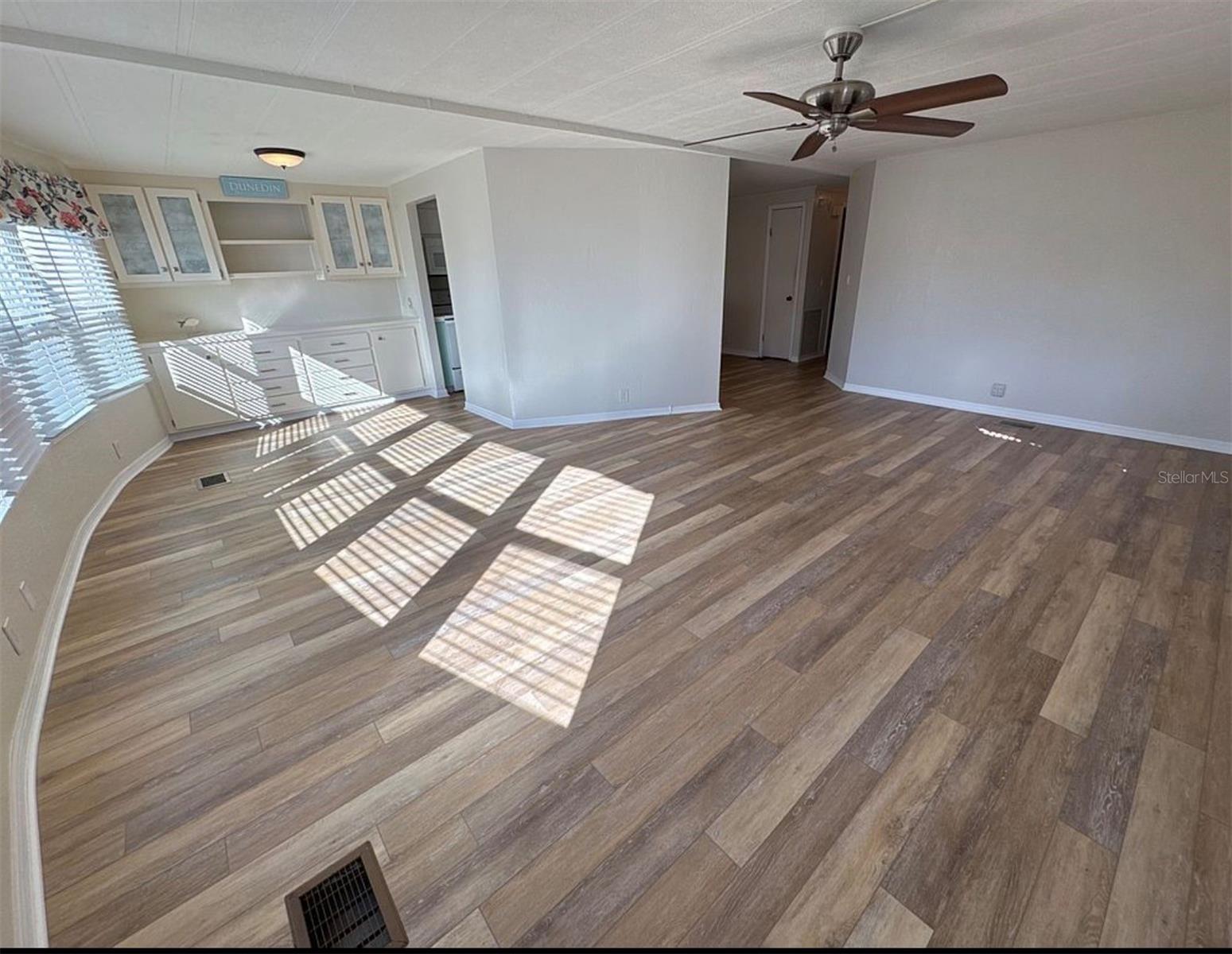 Image 5 of 23 For 3301 Alt 19  162