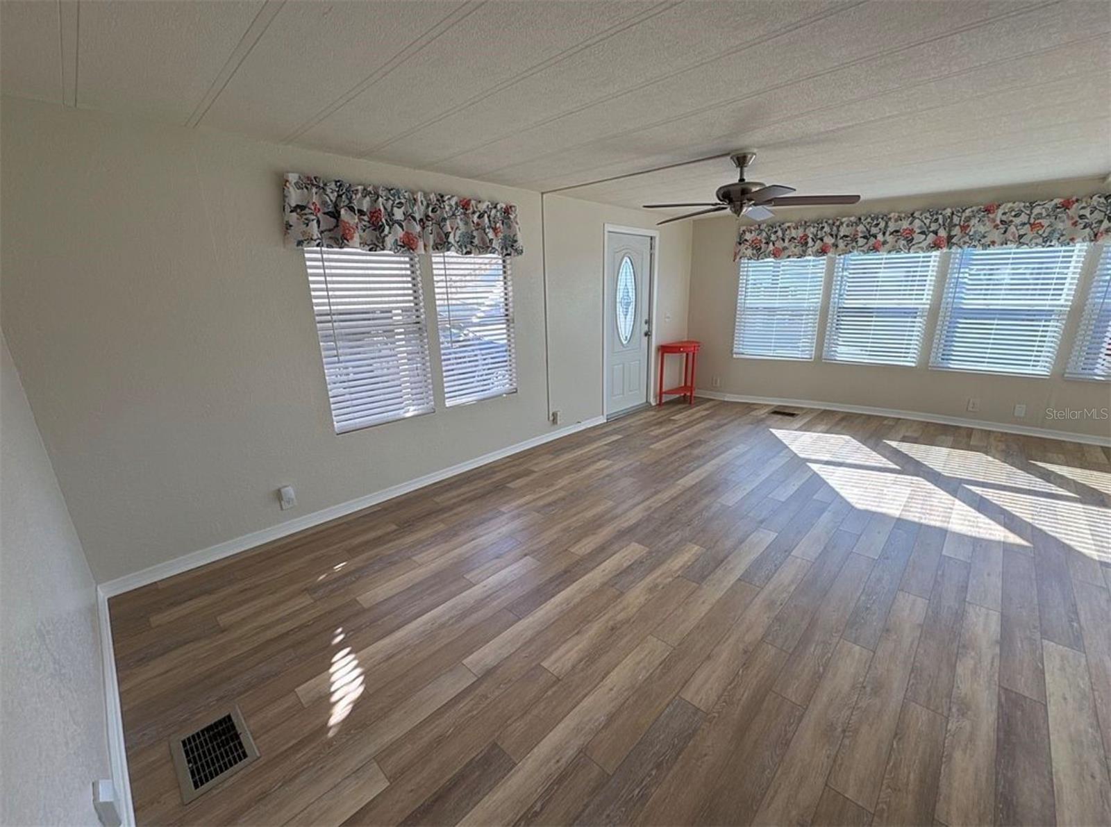 Image 9 of 23 For 3301 Alt 19  162