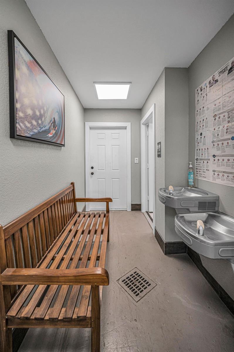 Image 14 of 33 For 200 16th Street N