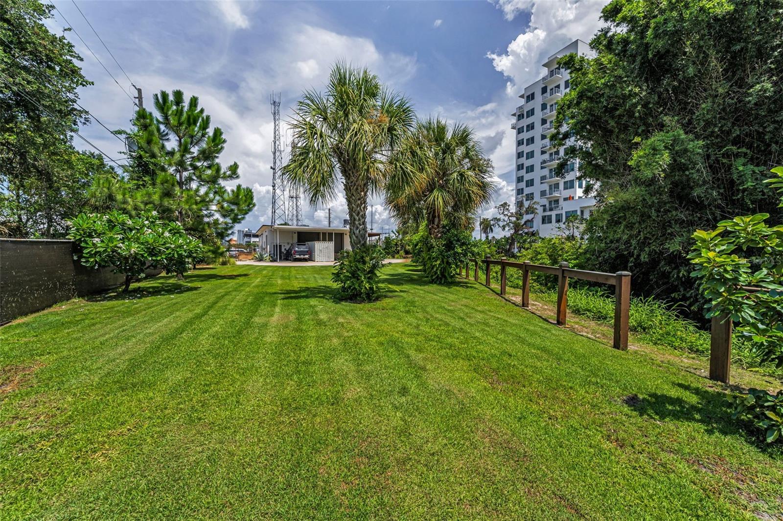 Image 25 of 33 For 200 16th Street N