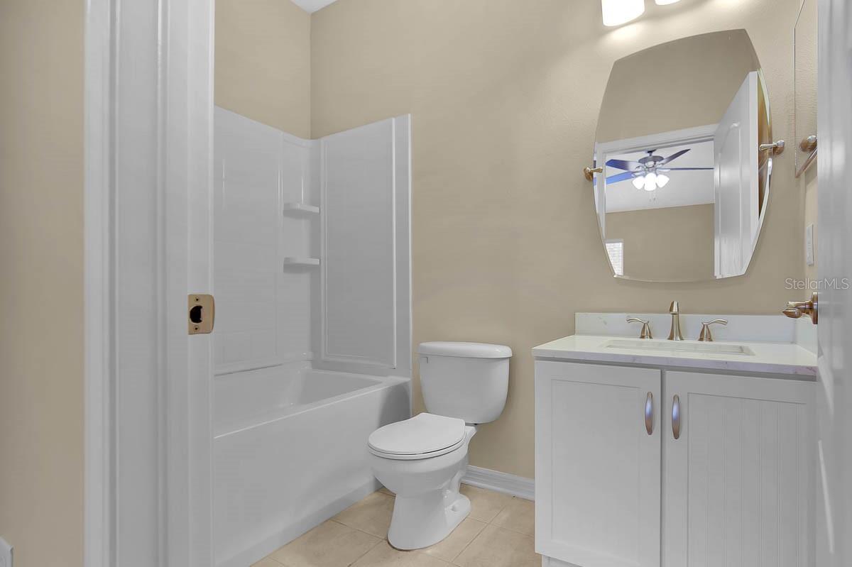 Image 6 of 17 For 15834 Fishhawk View Drive