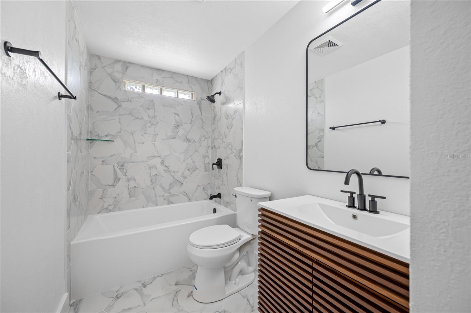 Image 19 of 28 For 5109 Horton Road