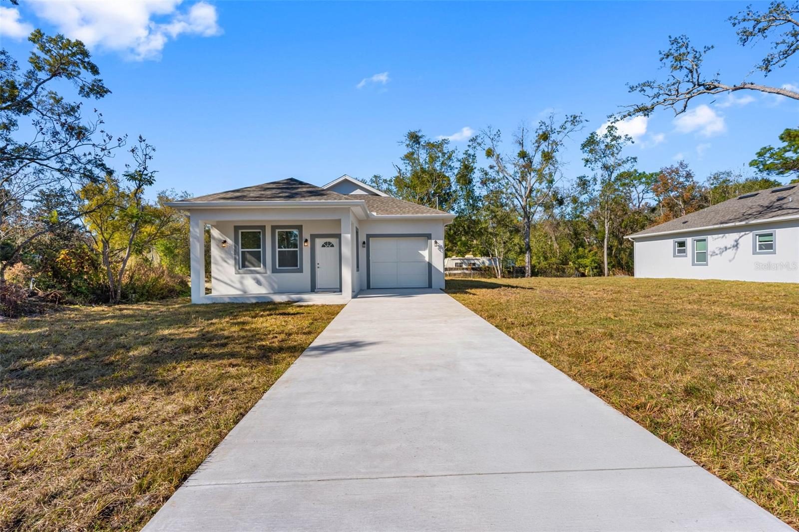 Image 26 of 50 For 10247 Lake Drive