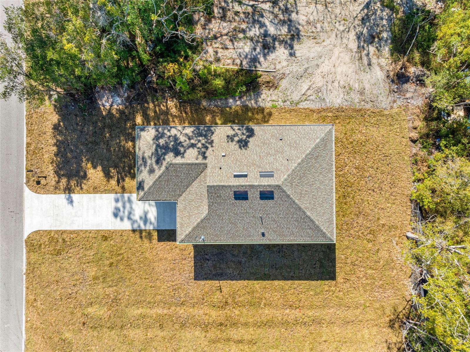 Image 37 of 50 For 10247 Lake Drive