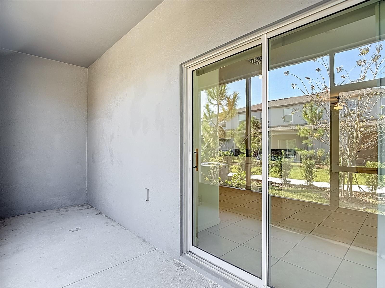 Image 17 of 21 For 6050 Acara Lane