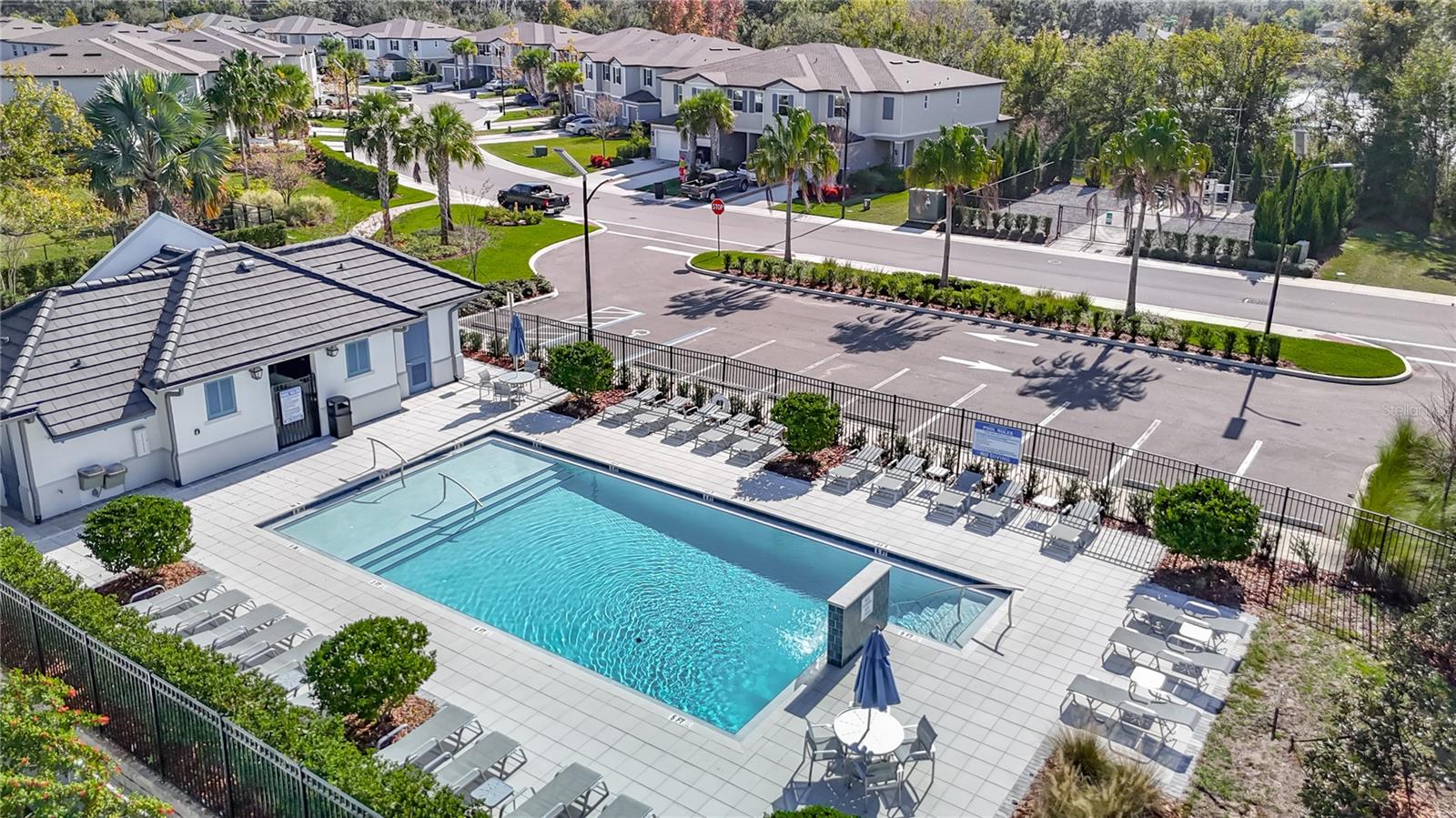 Image 19 of 21 For 6050 Acara Lane