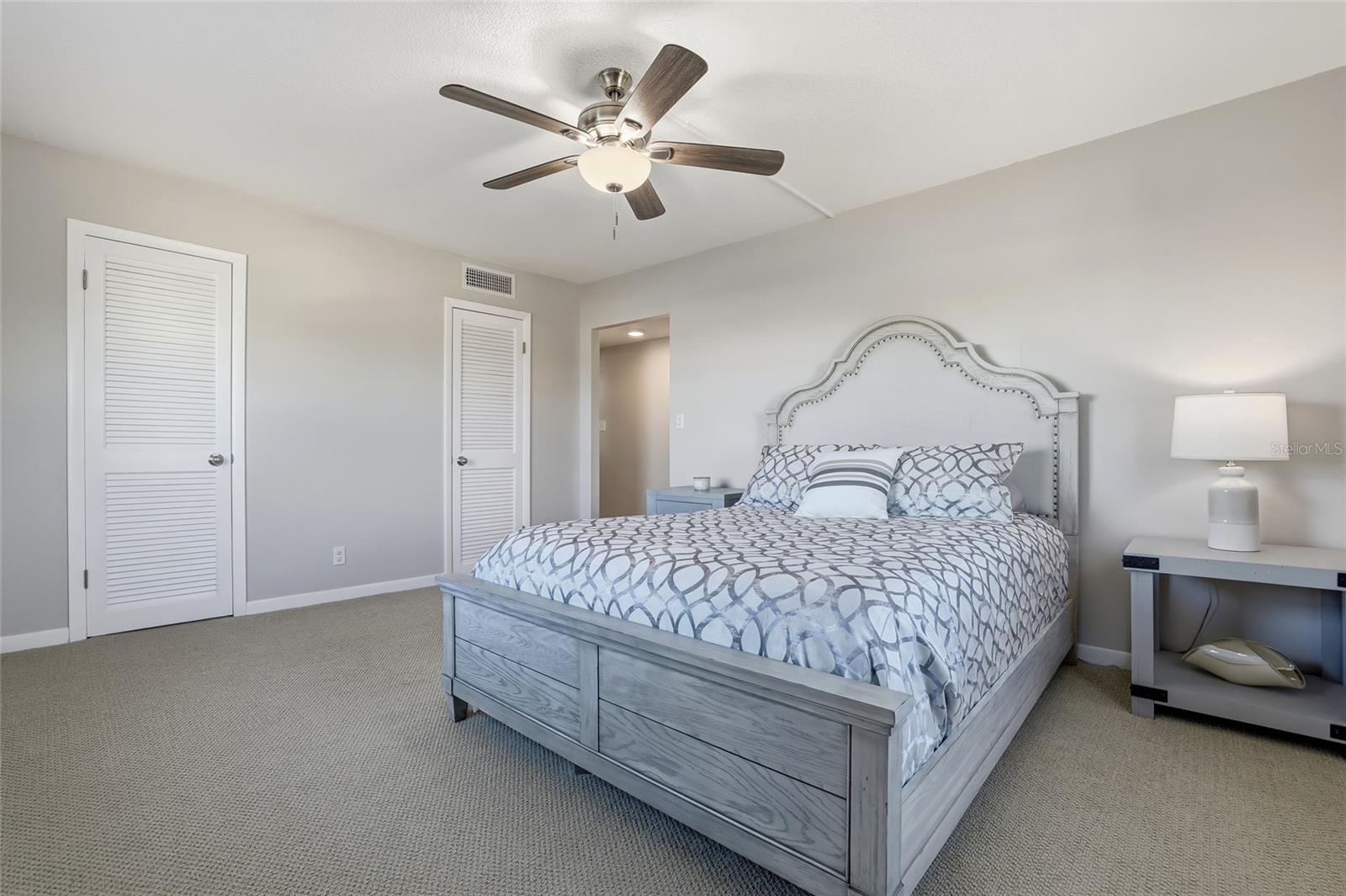 Image 16 of 30 For 400 64th Avenue 202