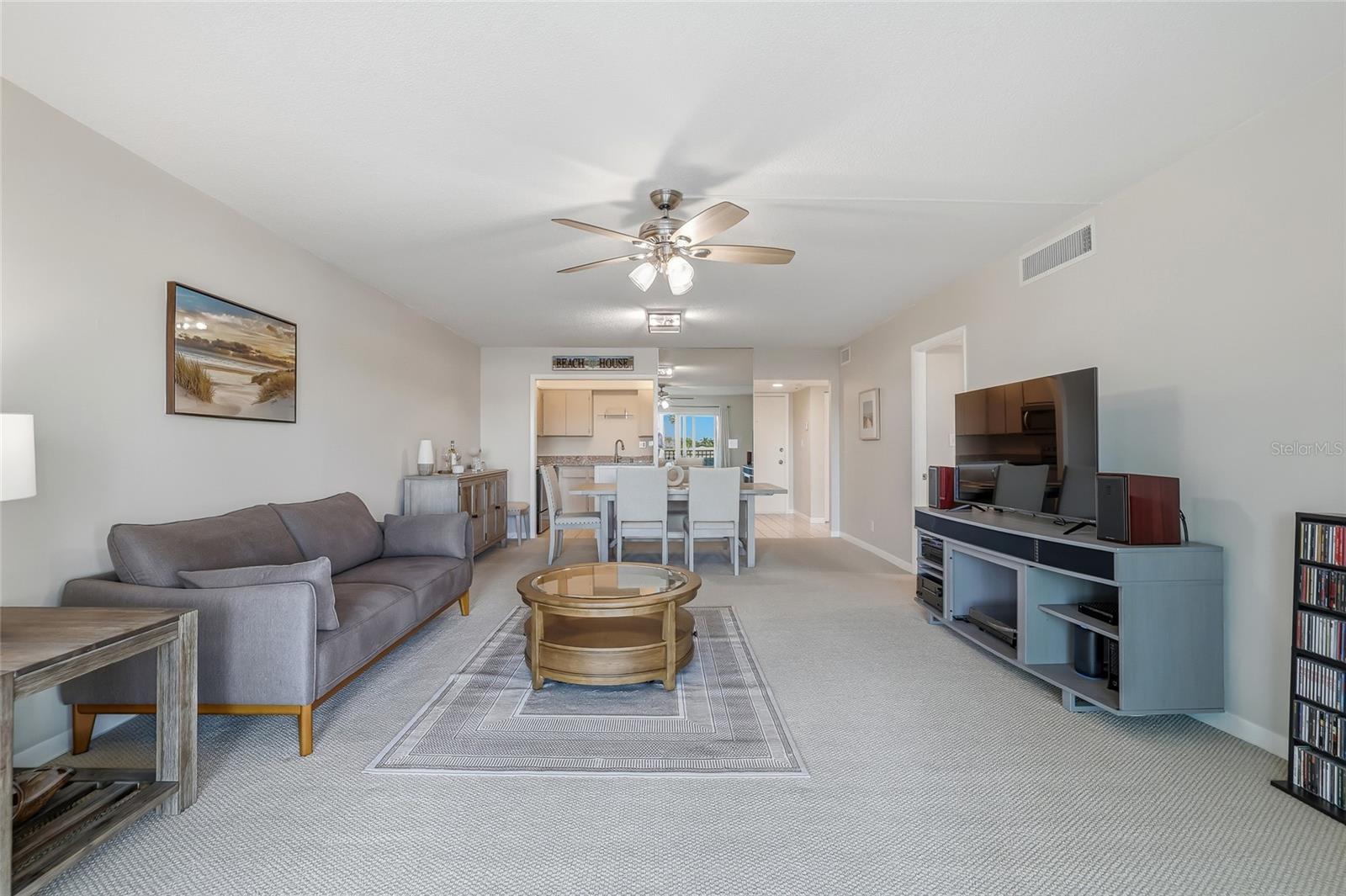 Image 5 of 30 For 400 64th Avenue 202