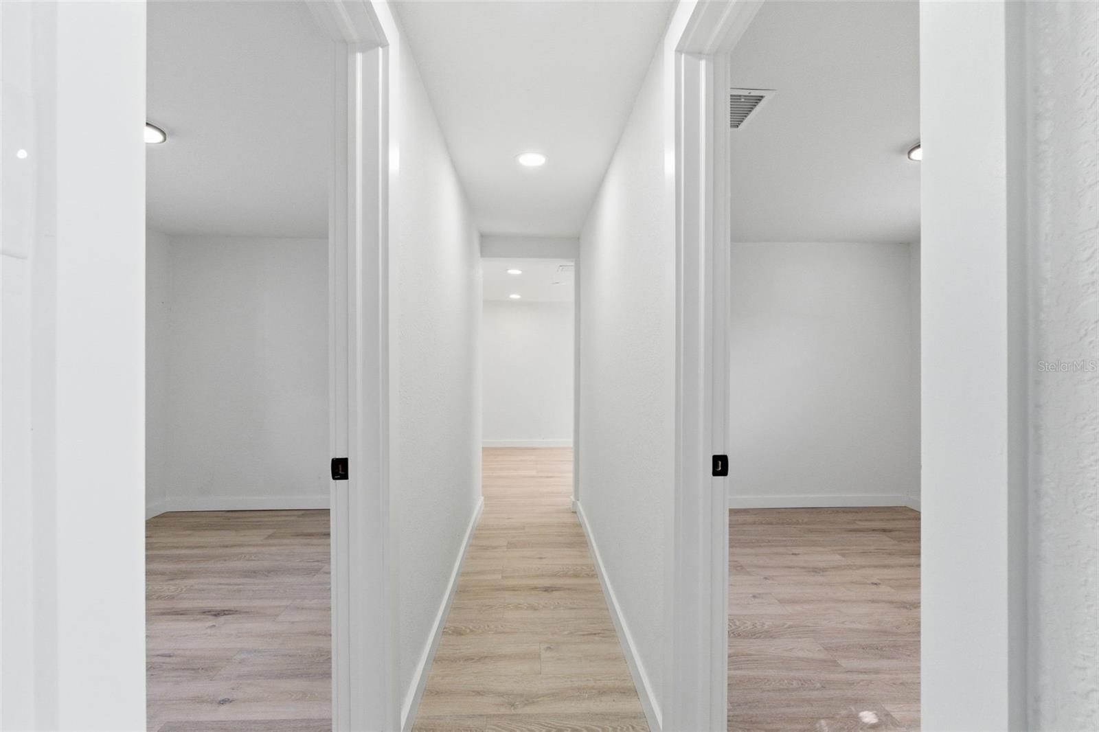 Image 23 of 29 For 4603 Webster Street