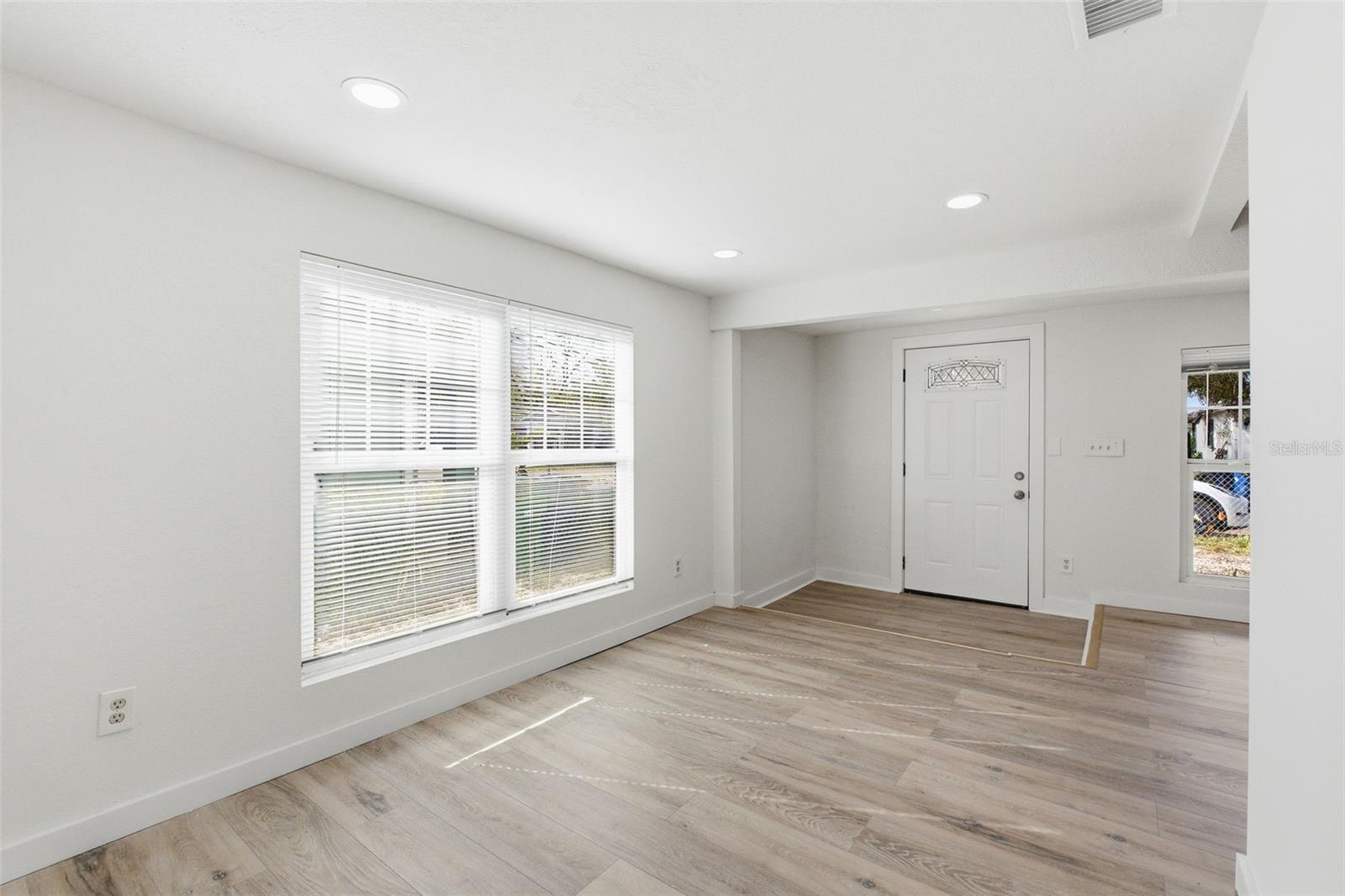 Image 25 of 29 For 4603 Webster Street