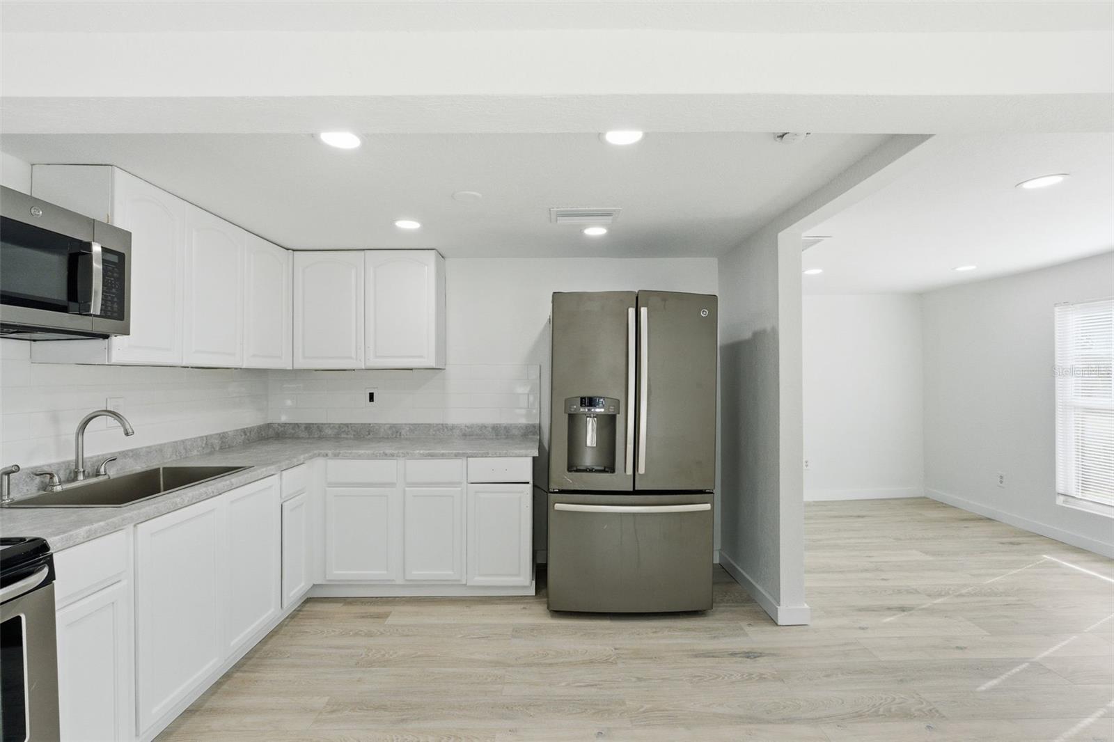 Image 28 of 29 For 4603 Webster Street