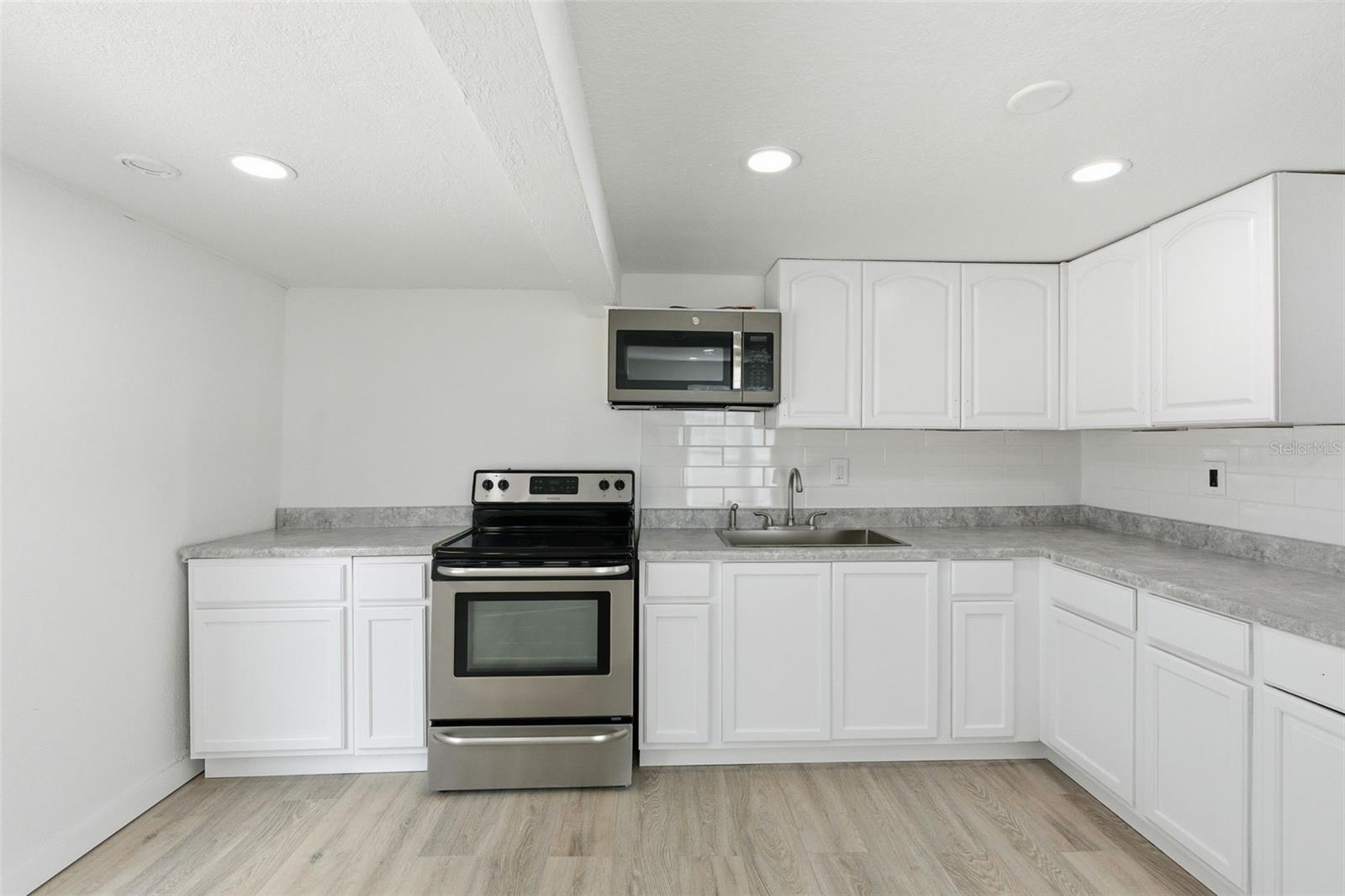 Image 6 of 29 For 4603 Webster Street