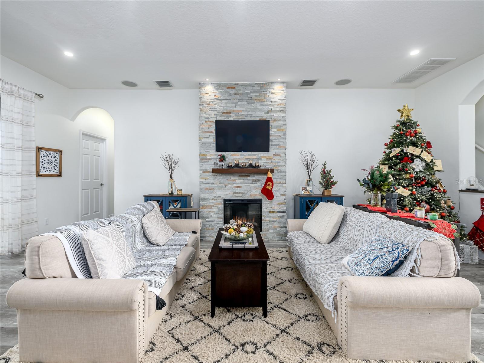 Image 10 of 50 For 4015 Duke Firth Street