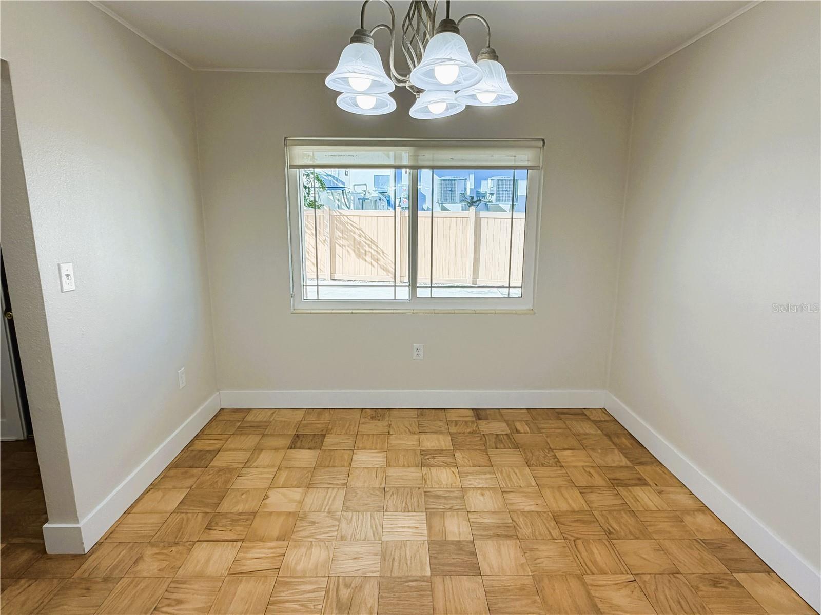 Image 16 of 36 For 4640 Lamb Avenue