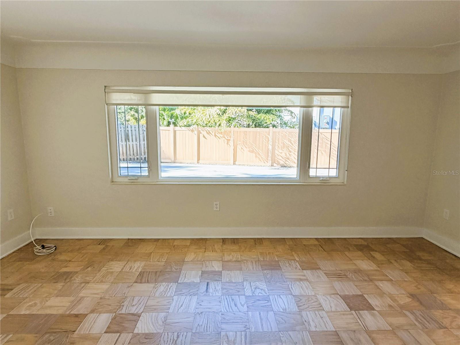 Image 18 of 36 For 4640 Lamb Avenue