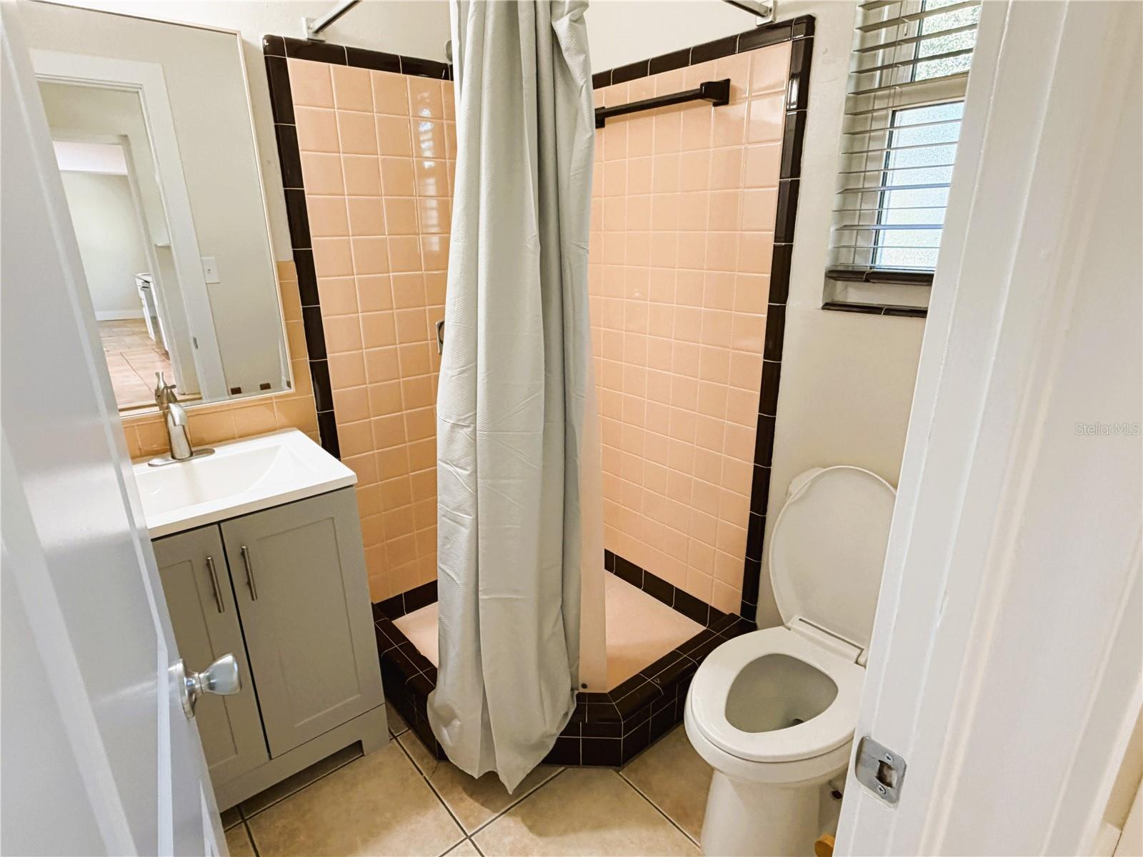 Image 25 of 36 For 4640 Lamb Avenue