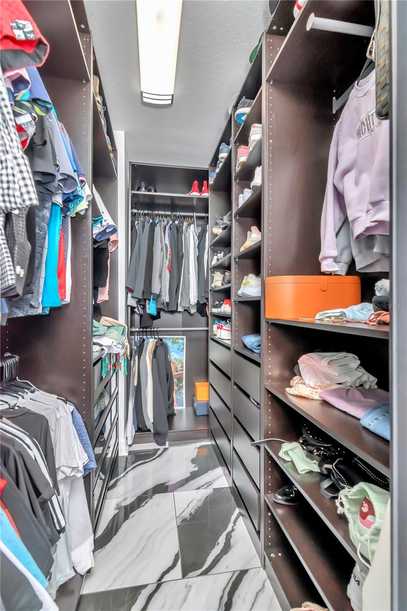 Image 25 of 80 For 1209 Cumberland Avenue 1701