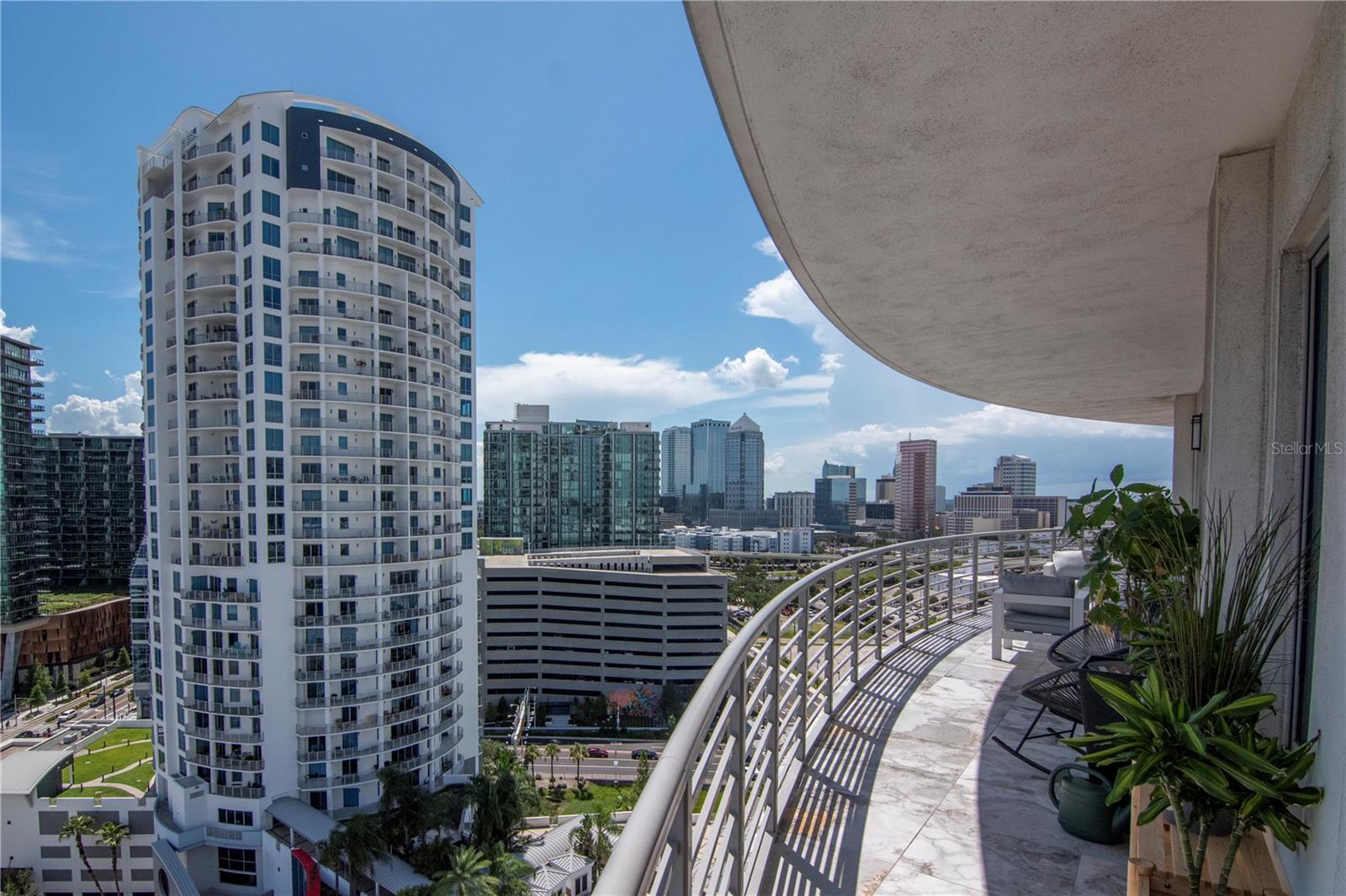 Image 45 of 80 For 1209 Cumberland Avenue 1701