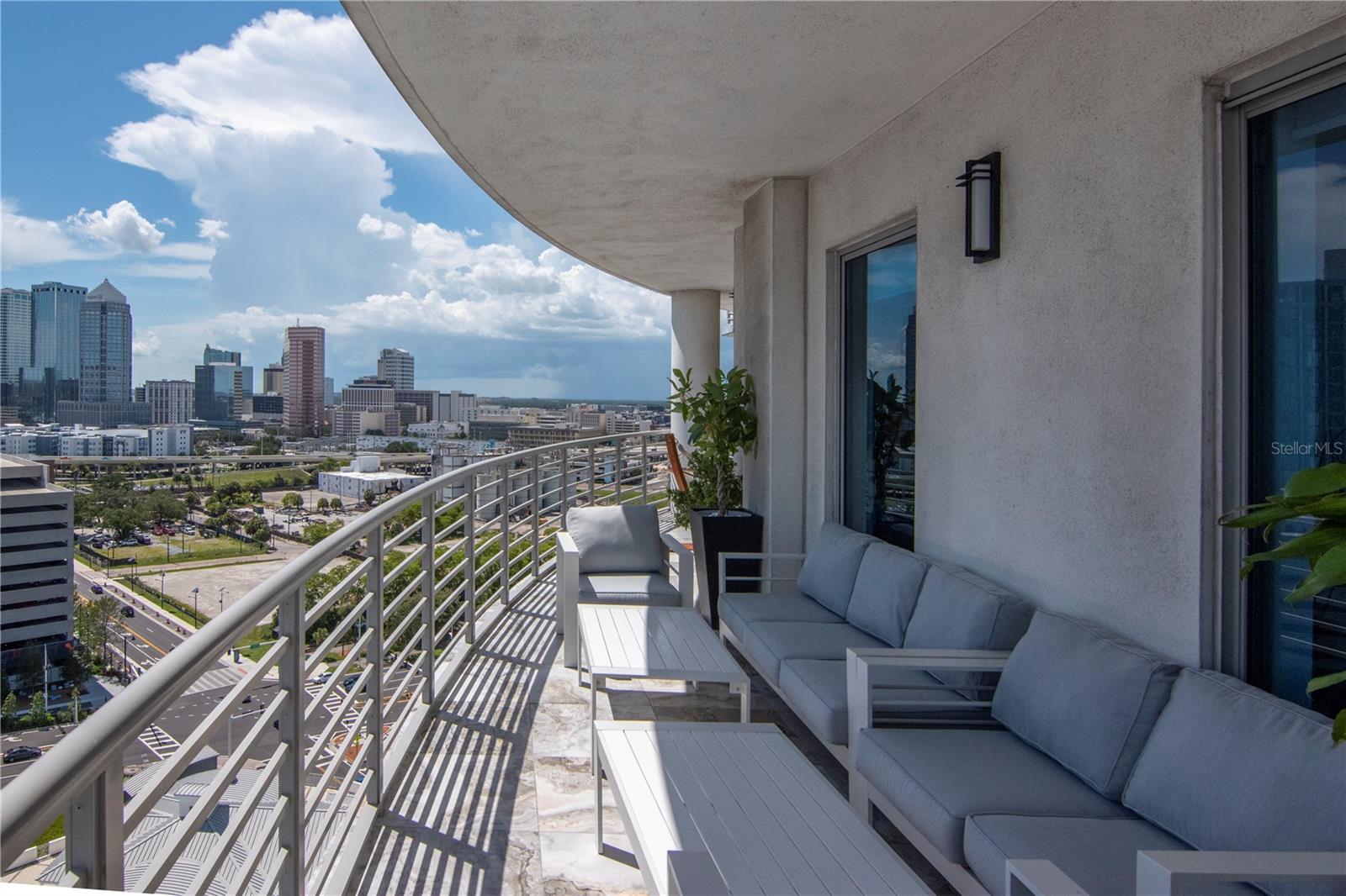 Image 47 of 80 For 1209 Cumberland Avenue 1701