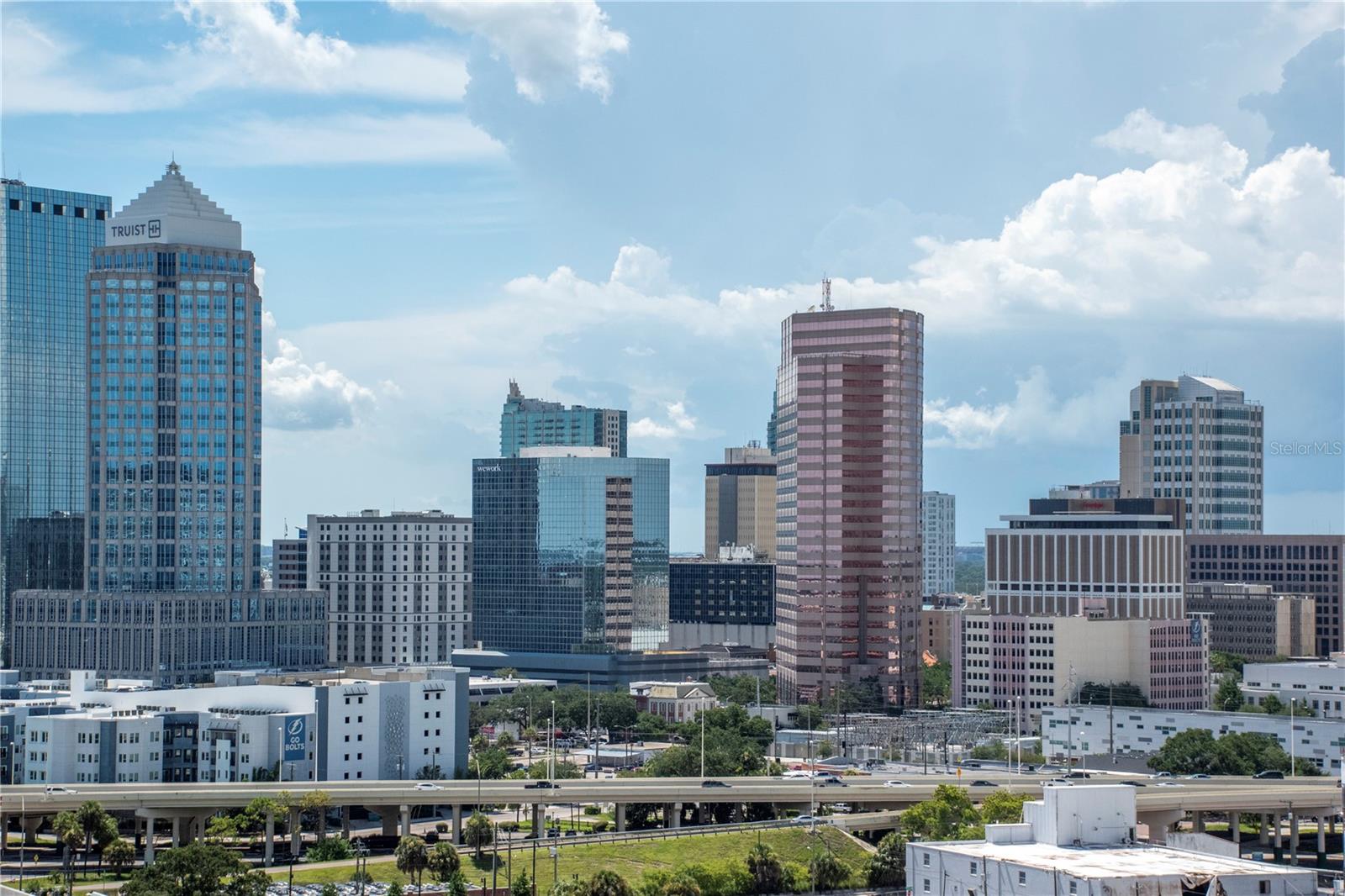 Image 63 of 80 For 1209 Cumberland Avenue 1701