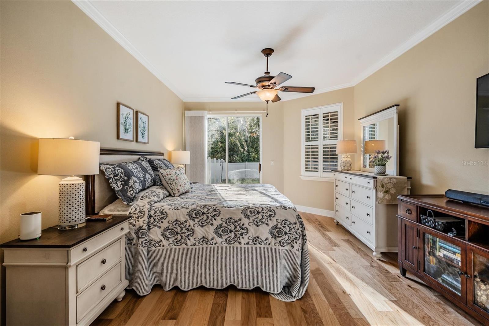 Image 17 of 50 For 1558 Lake Woodlands Parkway