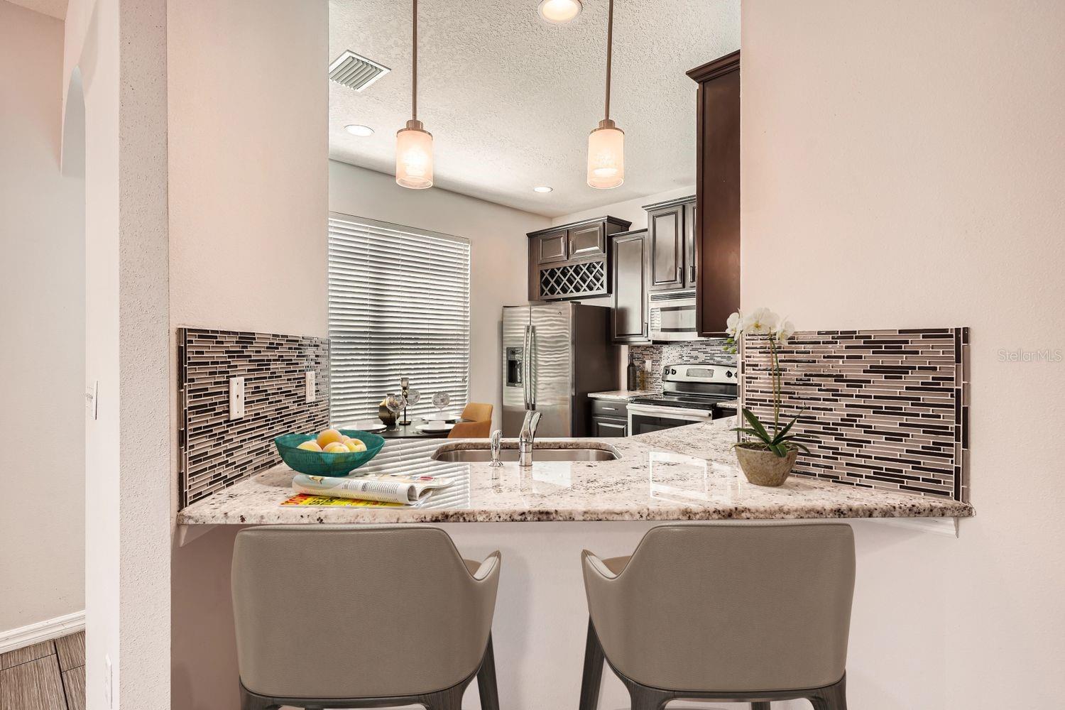 Image 19 of 43 For 7001 Interbay Boulevard 101