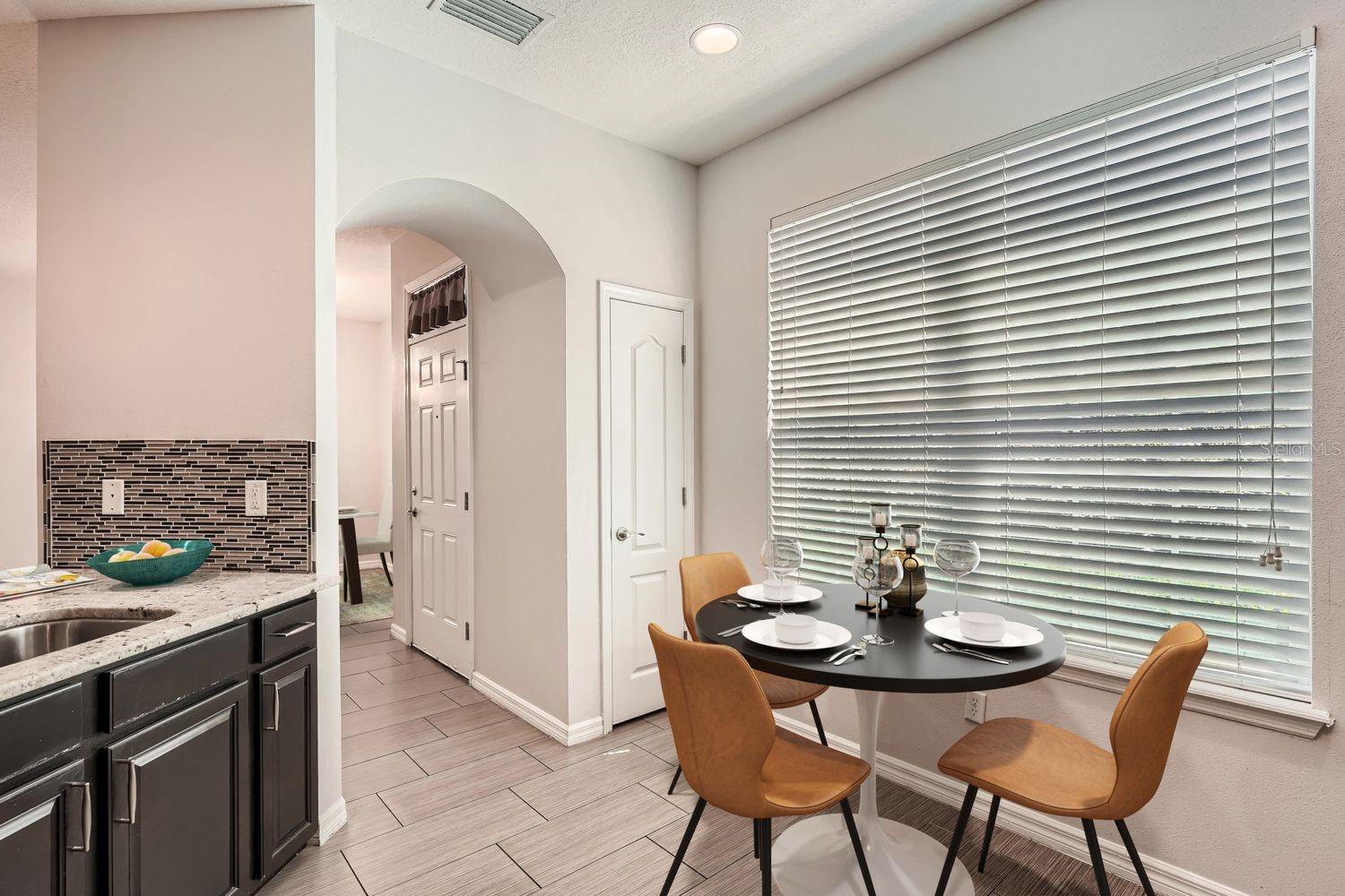 Image 20 of 43 For 7001 Interbay Boulevard 101