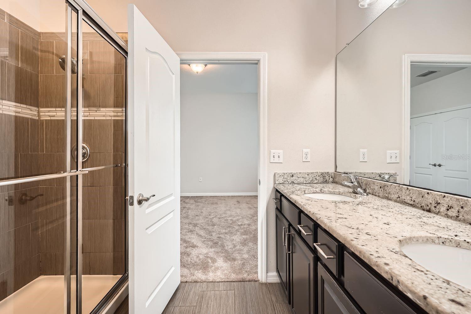 Image 25 of 43 For 7001 Interbay Boulevard 101