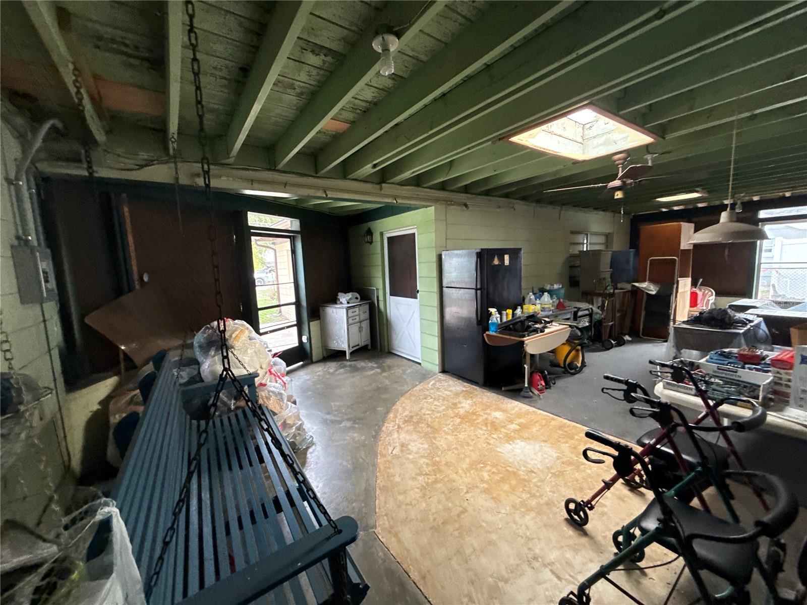 Image 32 of 36 For 5770 Chipola Circle