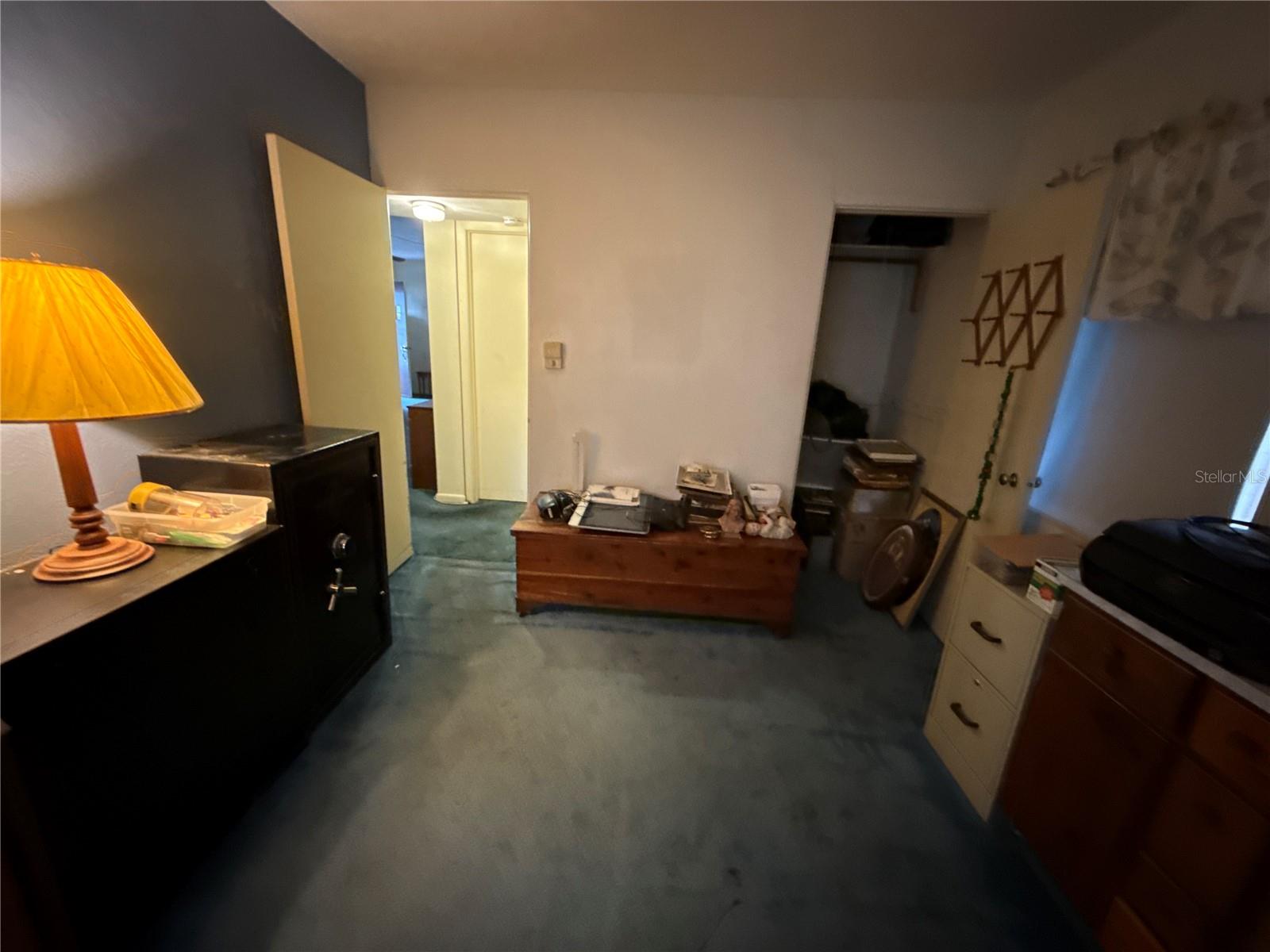 Image 7 of 36 For 5770 Chipola Circle