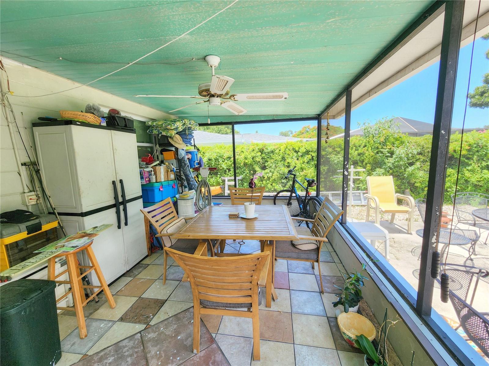 Image 15 of 21 For 11645 Oxford Street