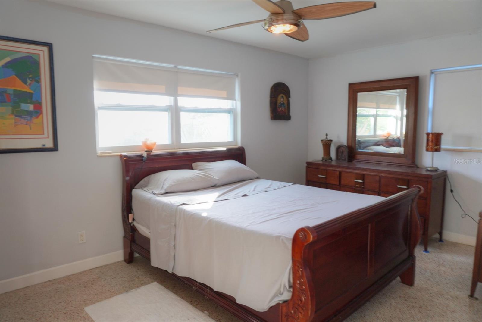 Image 8 of 21 For 11645 Oxford Street