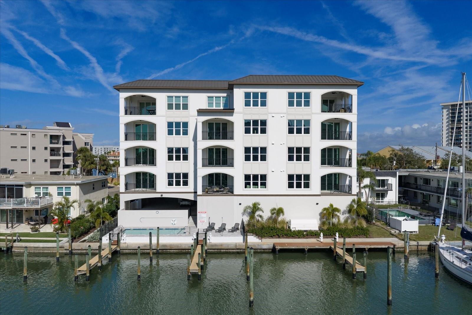 Image 13 of 16 For 211 Dolphin Point 2