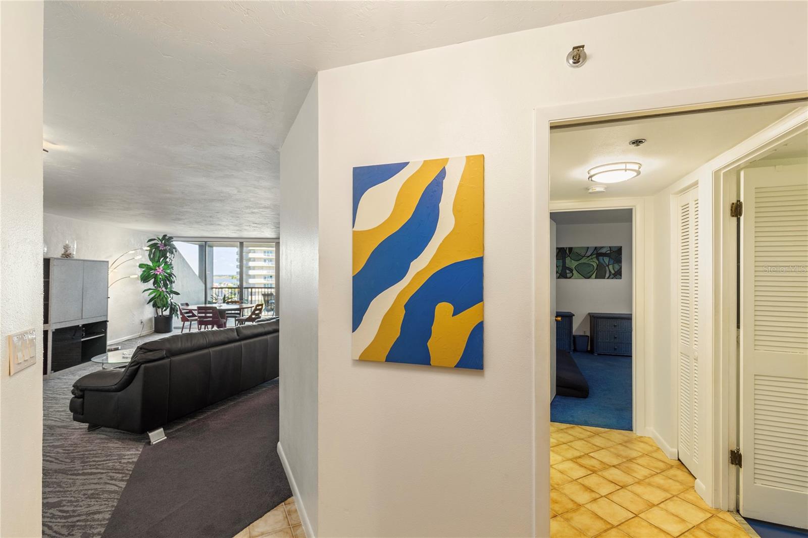 Listing photo id 1 for 1600 Gulf Boulevard 617