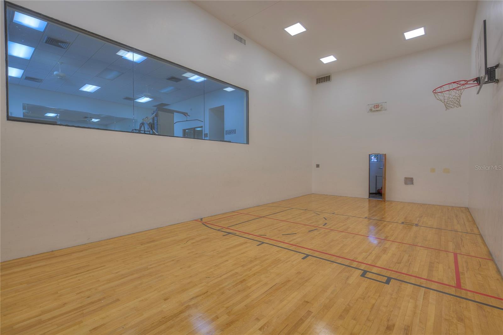 Listing photo id 47 for 1600 Gulf Boulevard 617