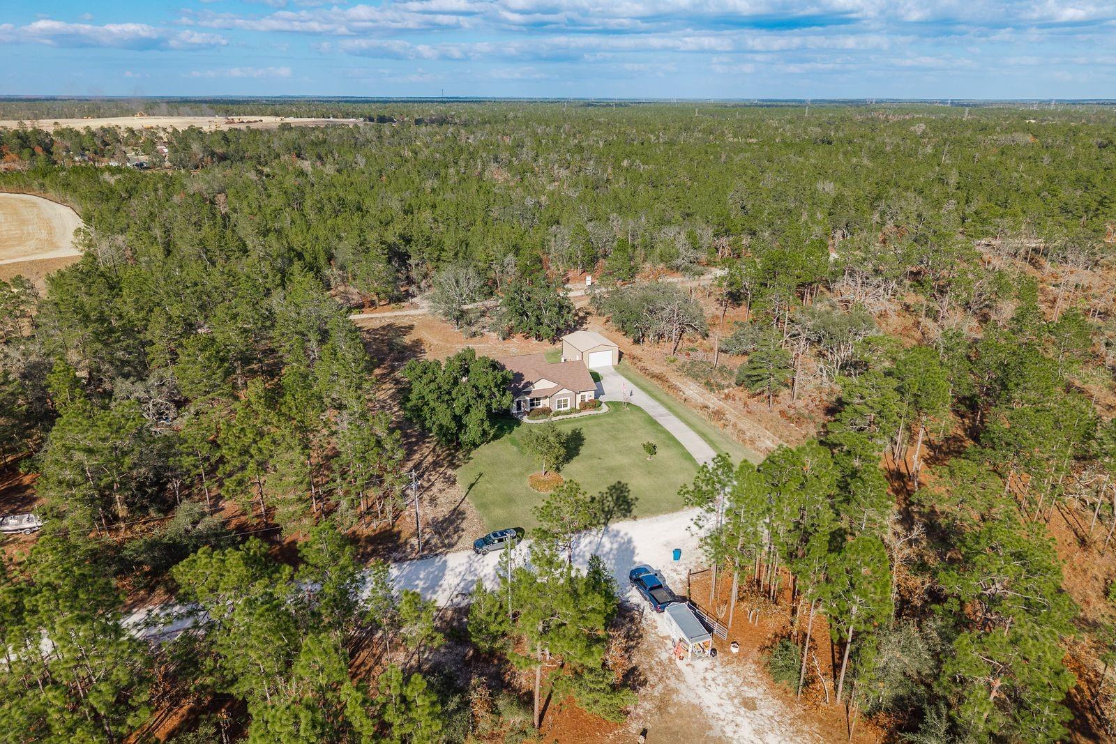 Image 38 of 43 For 12097 Thames Avenue