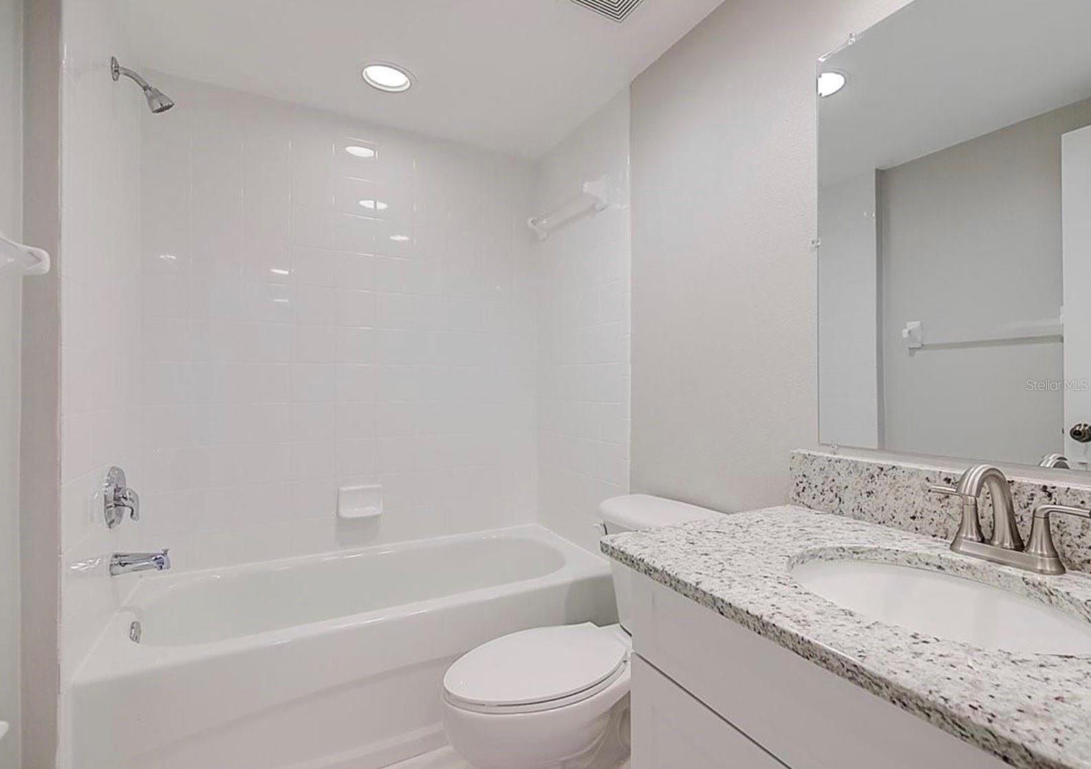 Image 9 of 11 For 960 Starkey Road 5102