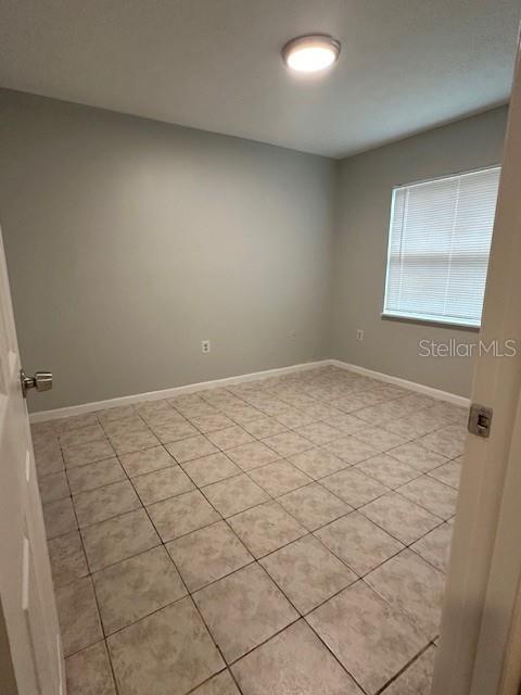 Image 7 of 11 For 10405 Jasmine Avenue A