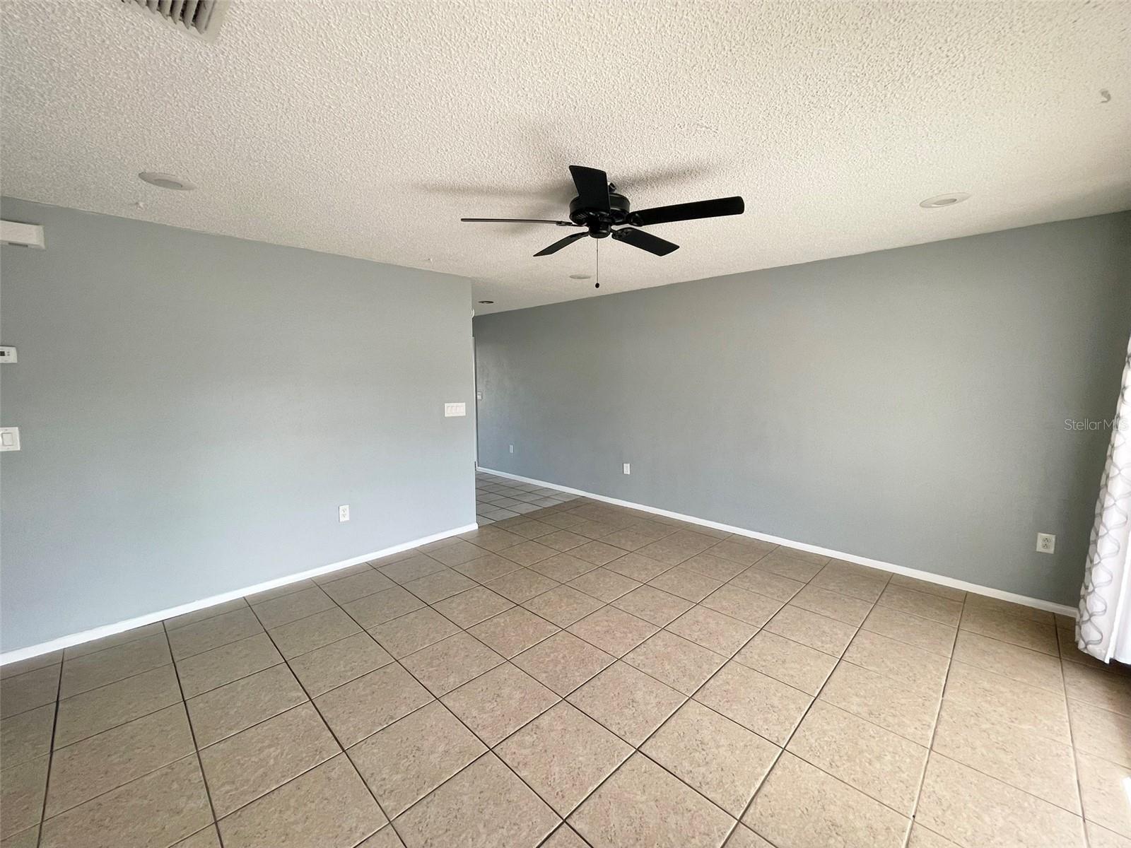 Image 14 of 37 For 3142 Ludlow Drive