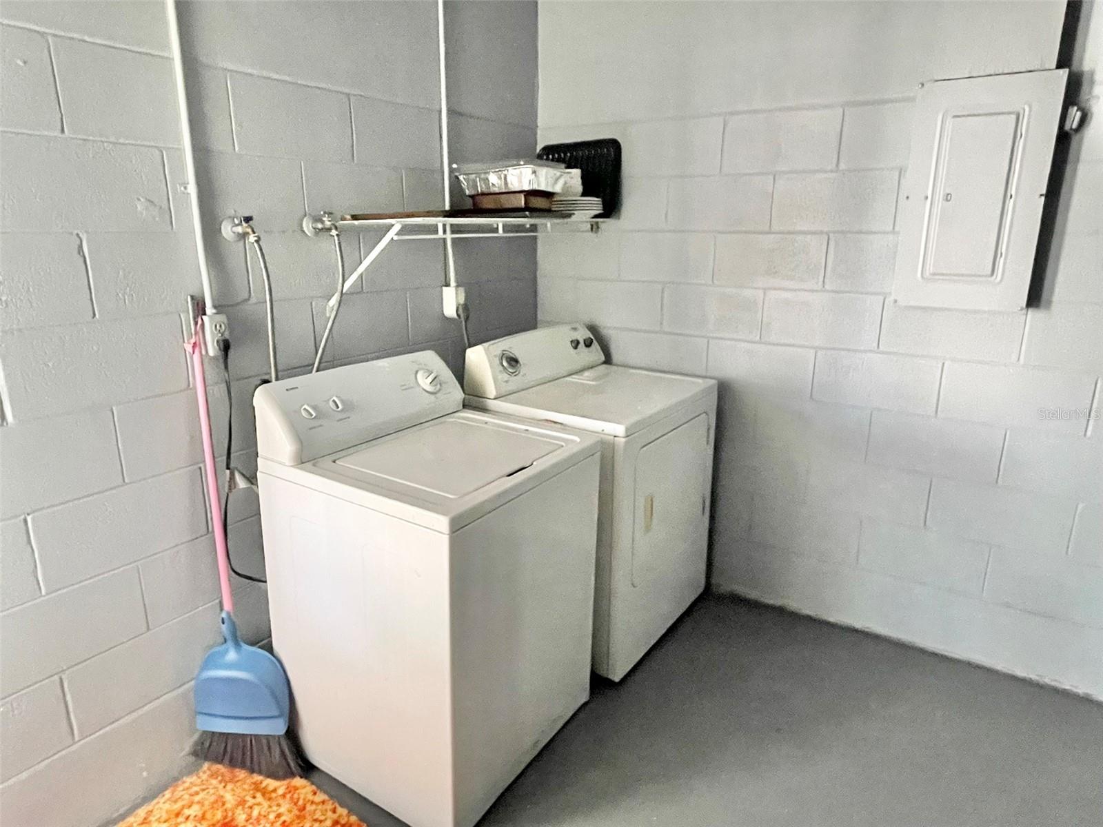 Image 35 of 37 For 3142 Ludlow Drive